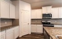 209 Reagor Dr, Taylor, TX 76574