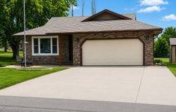 903 E Monroe Street, Mount Ayr, IA 50854