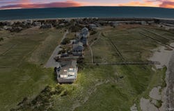 552 Dune Road, Westhampton, NY 11977
