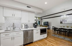 7200 N Ridge Boulevard, Chicago, IL 60645