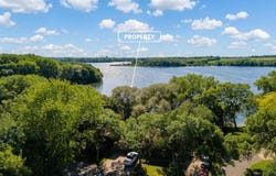 733 11th Street NW, Willmar, MN 56201