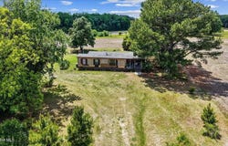 42 Collie Road, Castalia, NC 27816