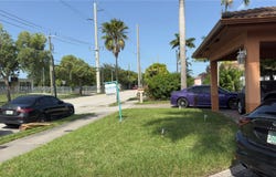 760 W 23rd St, Hialeah, FL 33010