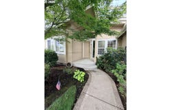 4055 ROYAL Ave, Eugene, OR 97402