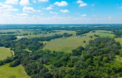 5018 Wolters Rd, Schulenburg, TX 78956