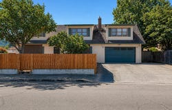 212 PARK St, Riddle, OR 97469