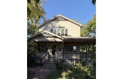 215 E Grantley Avenue, Elmhurst, IL 60126