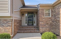 3260 Ravinewood Drive, Commerce Twp, MI 48382