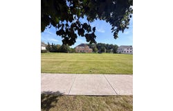 1441 Blume Drive, Elgin, IL 60124