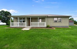 575 Dickeys Mill Road, Mammoth Cave, KY 42259