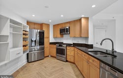 5 PARK Place, ANNAPOLIS, MD 21401