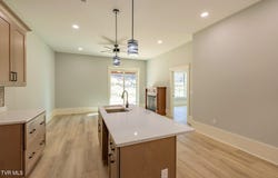 1036 Cummings St, Abingdon, VA 24211