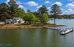 170 Aldebaran Road, Mathews, VA 23109