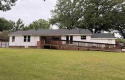 18 Wolfe Drive, McGehee, AR 71654