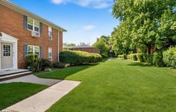 1130 Valley Rd, Wayne Twp., NJ 07470-2337