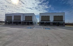 1205 E Quinlan Parkway, Quinlan, TX 75474