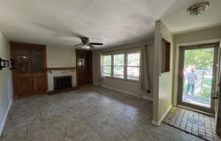 236 S 150 E, Valparaiso, IN 46383