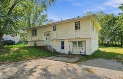 153 Cardinal Circle, Lawson, MO 64062
