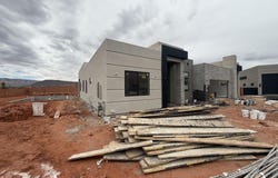 577 W 30 S, Ivins, UT 84738
