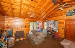 70 Greenhorn Dr, Covington Mill, CA 96093