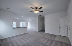 511 Pulitzer Dr, Hutto, TX 78634