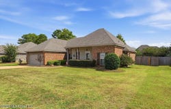 2022 E Ridge Circle, Madison, MS 39110