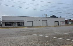 201 West Front Street, Sealy, TX 77474