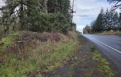 33058 Brewster Rd, Lebanon, OR 97355