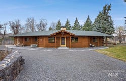 221 Willow, Hagerman, ID 83332