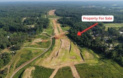 E Pinewood Dr, Ripley, MS 38663