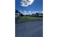 111 Poplar St, Imperial, PA 15126