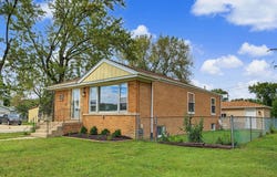 291 W Sauk Trail, South Chicago Heights, IL 60411