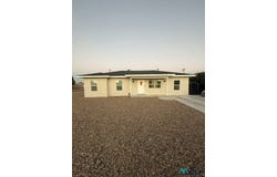 2821 La Fonda Rd, Clovis, NM 88101