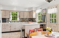 289 Putnam Road, Springfield, VT 05156