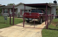 323 E WHITE ST, Dilley, TX 78017