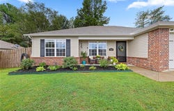 3497 Vanleer Avenue, Springdale, AR 72764