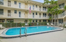 255 Sunrise Dr, Key Biscayne, FL 33149