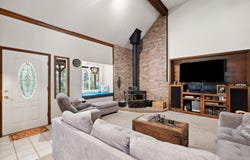 1701 Jackson Spring Road, Ozark, MO 65721
