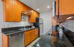 8548 Via Mallorca, La Jolla, CA 92037