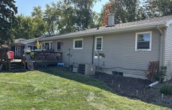 208 N Wabena Avenue, Minooka, IL 60447