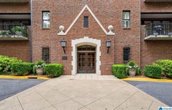 526 OLDE ENGLISH LANE, MOUNTAIN BROOK, AL 35223
