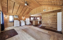 993 Ivanhoe Circle, Mt Vernon, IA 52314