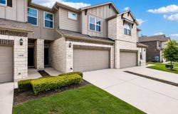 600 PEARLY EYE Dr, Pflugerville, TX 78660