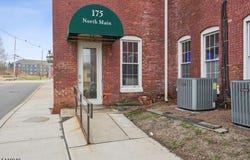 175 N Main St, Wharton Boro, NJ 07885-1638