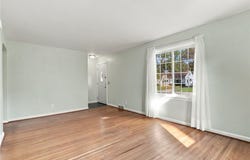 325 Brandon Rd, Rochester, NY 14622