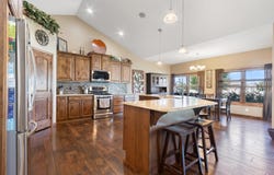 2815 Water View Drive, Aberdeen, SD 57401