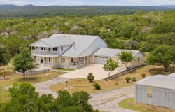 5621 Ranch Road 32, Blanco, TX 78606