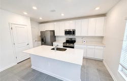 832 TIMBERLAND Drive, EAGLE LAKE, FL 33839