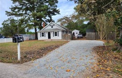 3333 Guinea Circle, Hayes, VA 23072