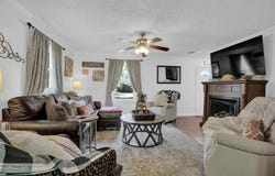 120 Shamrock Dr., Madisonville, KY 42431
